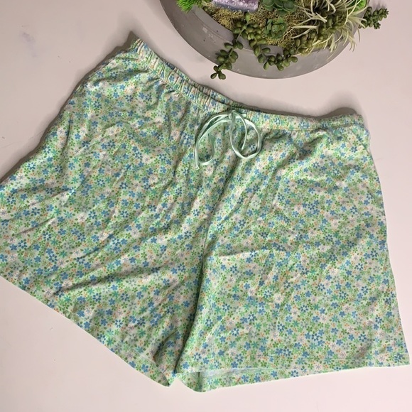 Vintage Cotton Cottage core floral  casual shorts large - Picture 5 of 5